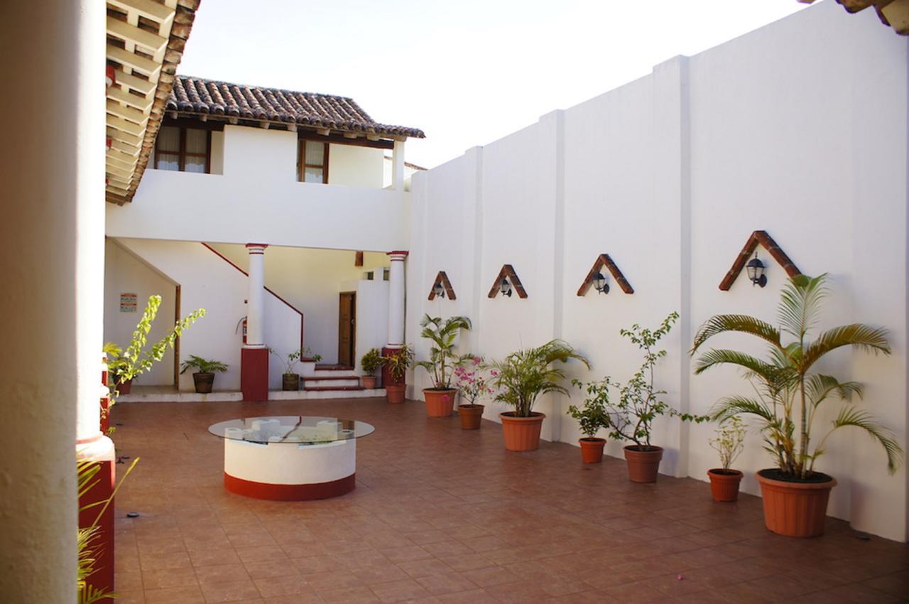 Casa Del Rio Hotel Tlacotalpan Exterior photo