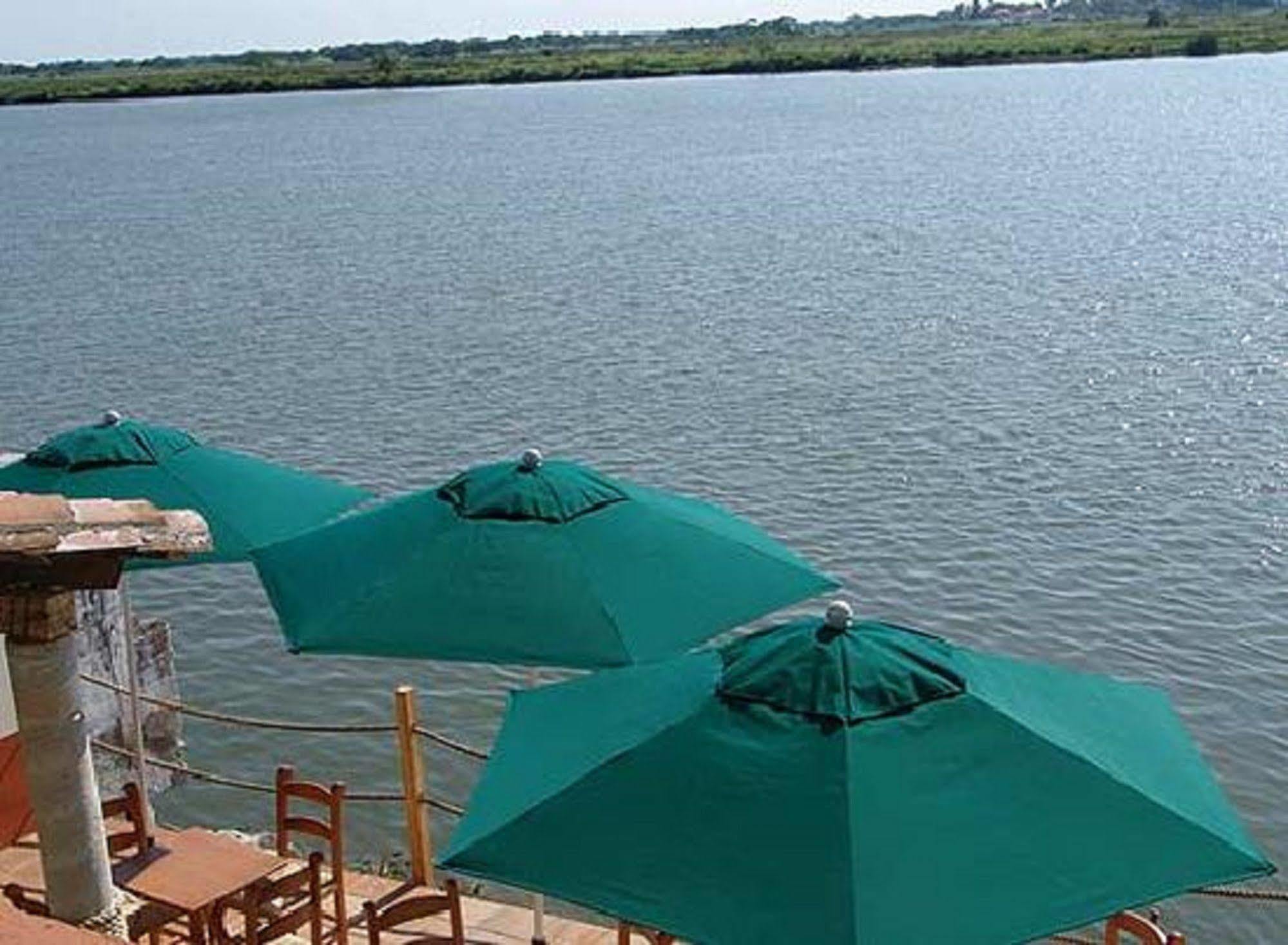 Casa Del Rio Hotel Tlacotalpan Exterior photo